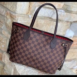 Louis Vuitton Neverfull PM